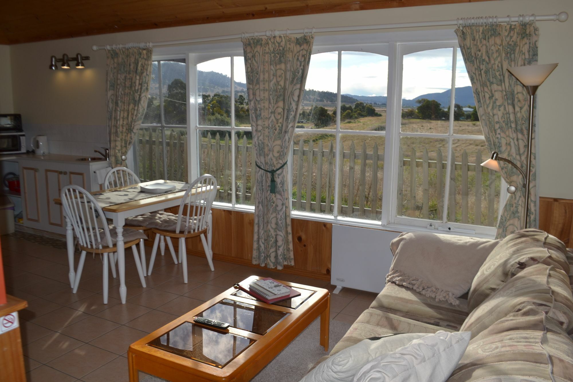 Mulberry Cottage Unique B&B Accommodation Richmond Dış mekan fotoğraf